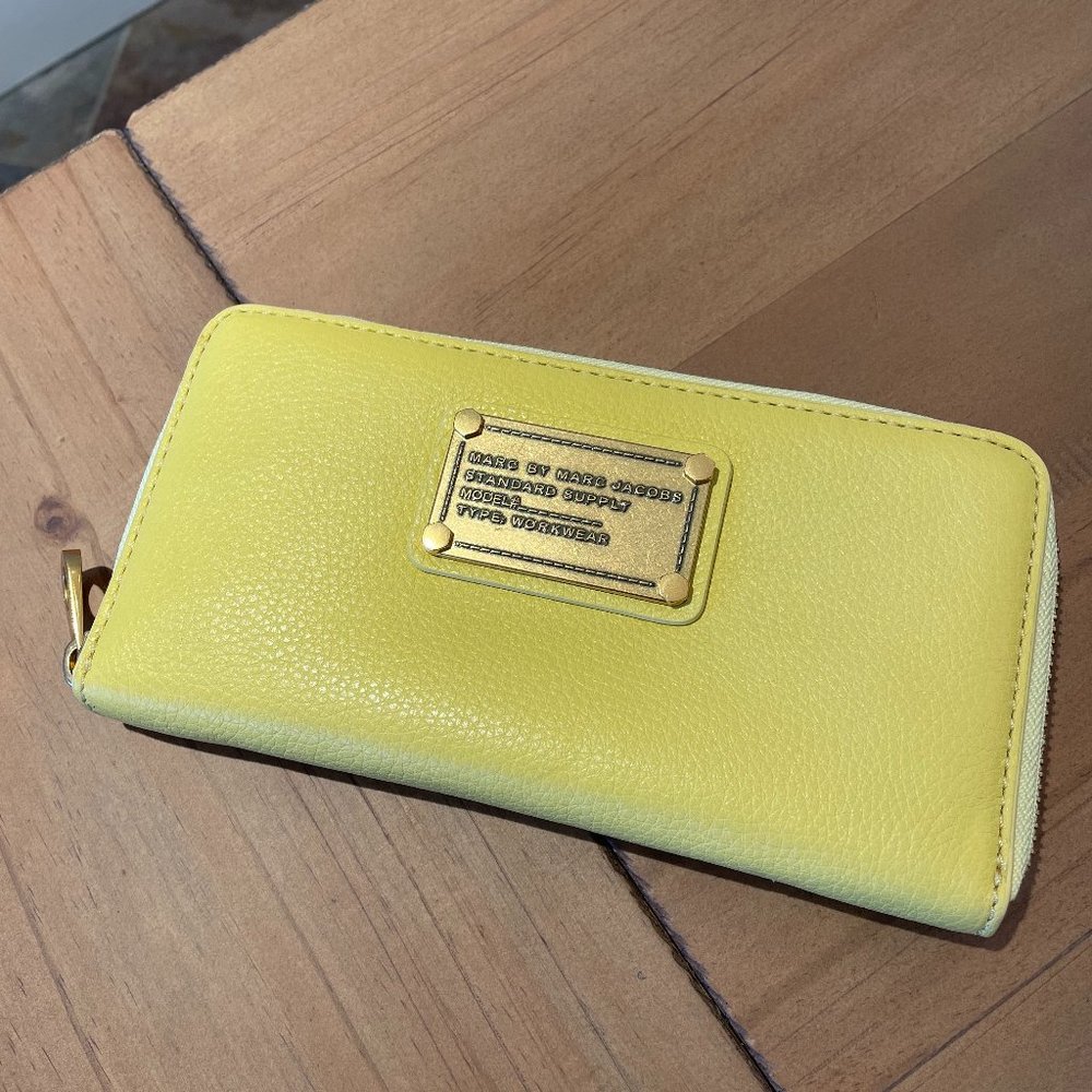 Marc by Marc Jacobs Yellow Leather Zippered Wallet